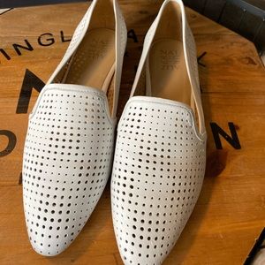 Naturalizer White Loafer Brand New